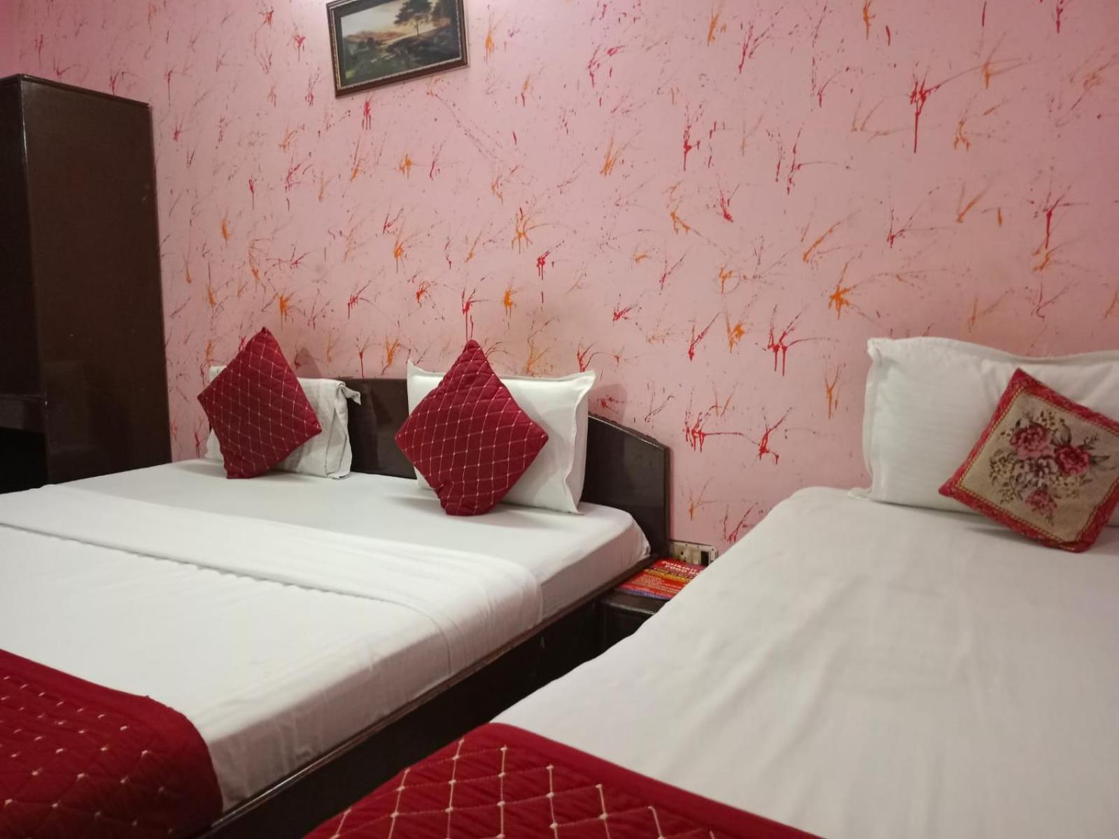 Airport Hotel Pariksheet Inn Nueva Delhi Exterior foto